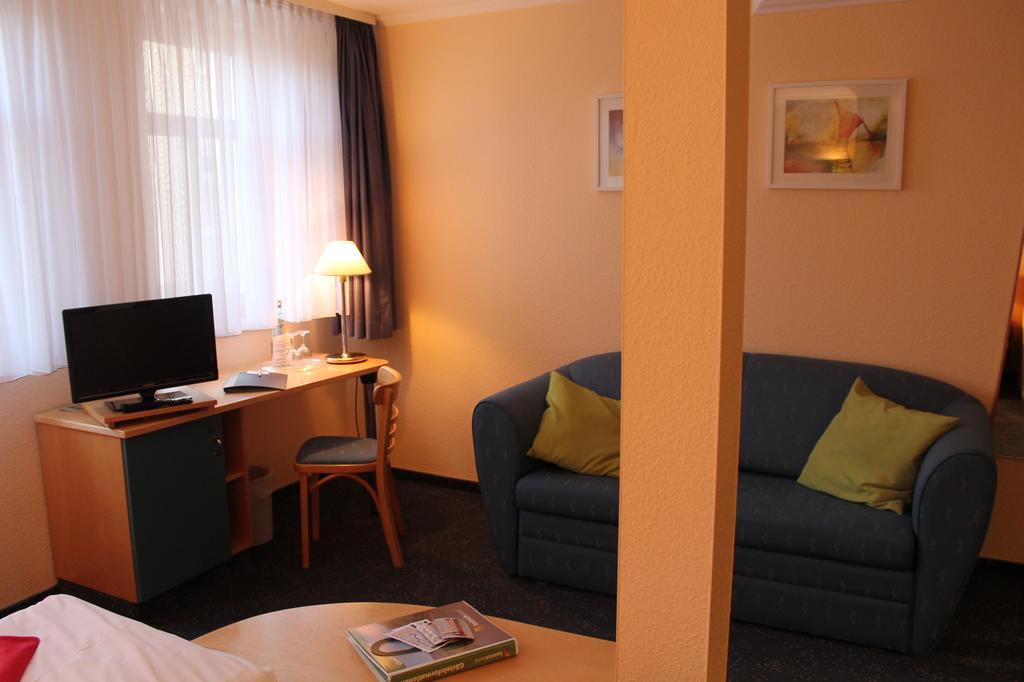 Hotel An Der Stadtmauer Mühlhausen Kamer foto