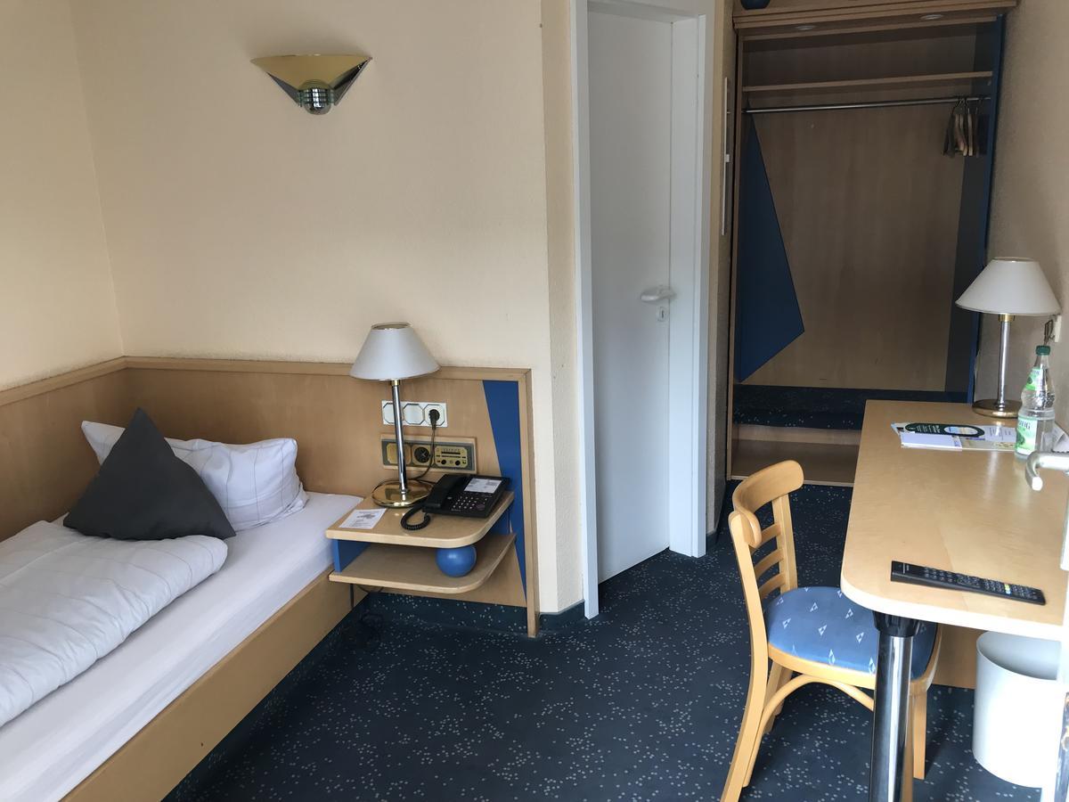 Hotel An Der Stadtmauer Mühlhausen Buitenkant foto
